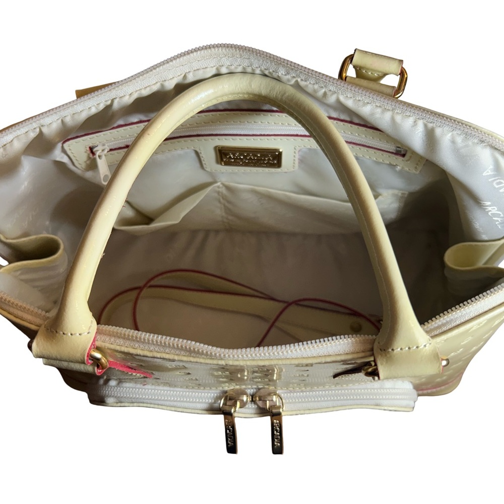Arcadia Cream Handbag - Picture 2 of 4